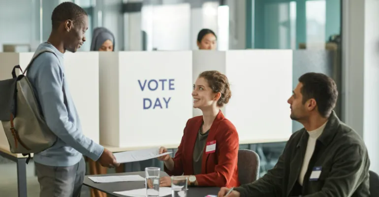 BA (Hons) Politics and Social Policy with International Foundation