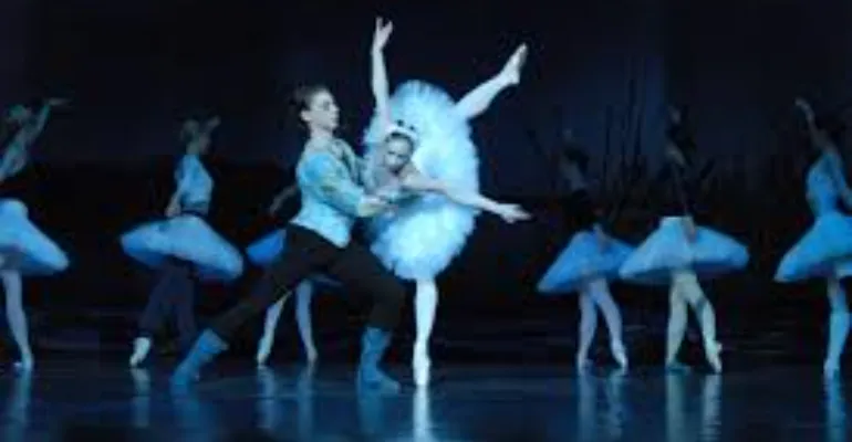 Perfoming Arts (Music Theatre & Content Creation)
