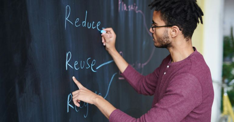 BSc (Hons) Ecology and Conservation with International Foundation