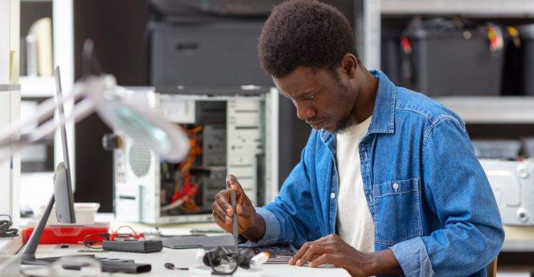 Mechanical and Electrical Engineering MEng