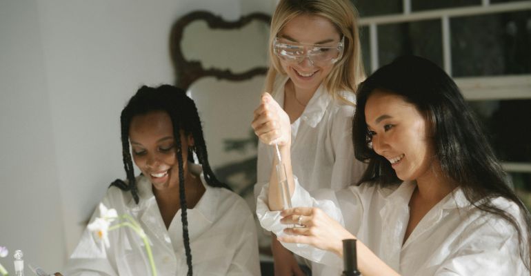 International Foundation Year in Engineering, Computing & Science(Science pathway)
