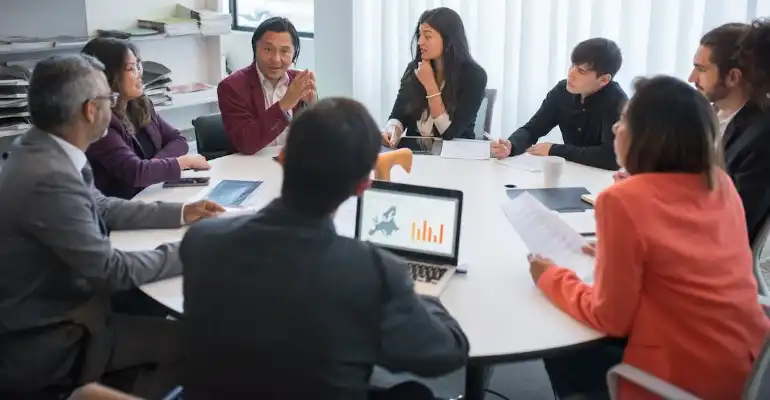 Bachelor of Business Administration and Digital Innovation with Digital Entrepreneurship