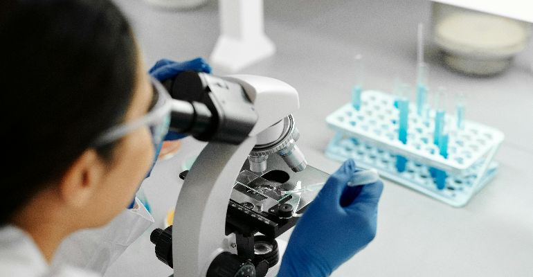 BEng Biomedical Engineering with International Foundation